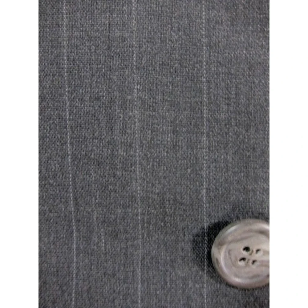 Brooks Brothers Mens Gray Pinstripe 4 Season Wool Suit Made in USA 42L 36x29